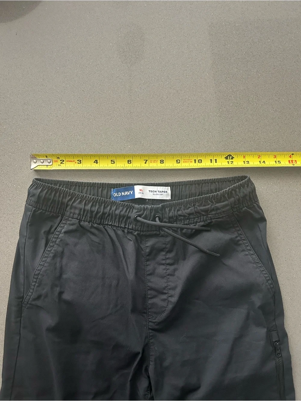 Old NavyTech Taper Gray Pants Kids Size 14-16 XL..